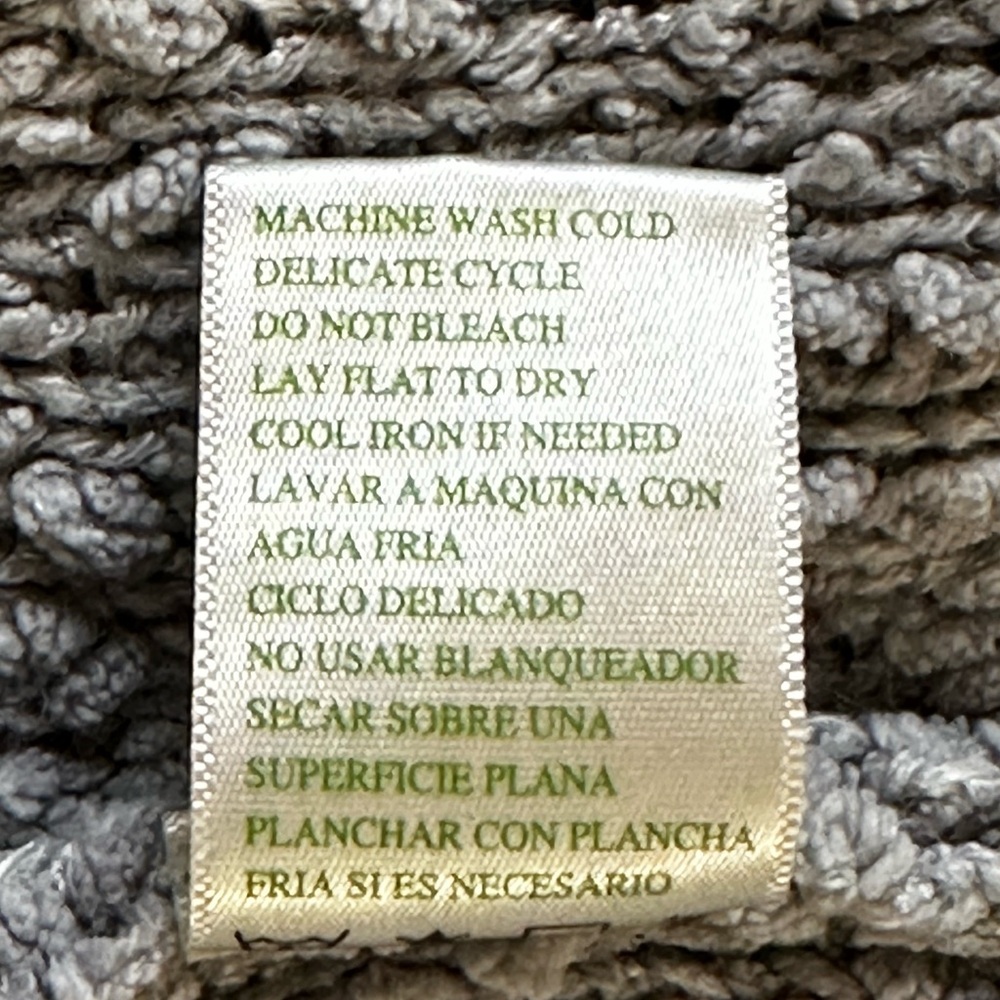 Green Tea Knit Hooded Sweater - Picture 5 of 8